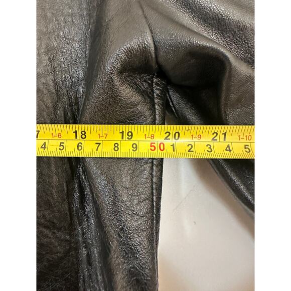 Women Size Large Vintage 100% Leather Jacket Fall Winter Front Zip Closet Staple - Picture 9 of 12